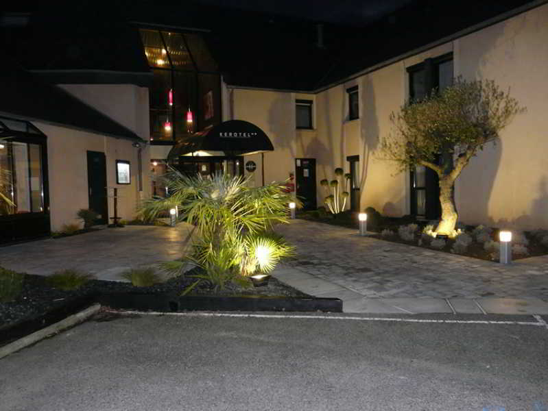 Brit Hotel Lorient Le Kerotel Exterior photo