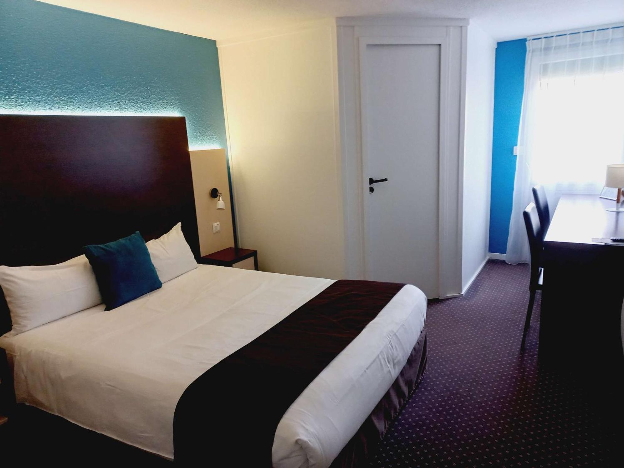 Brit Hotel Lorient Le Kerotel Exterior photo